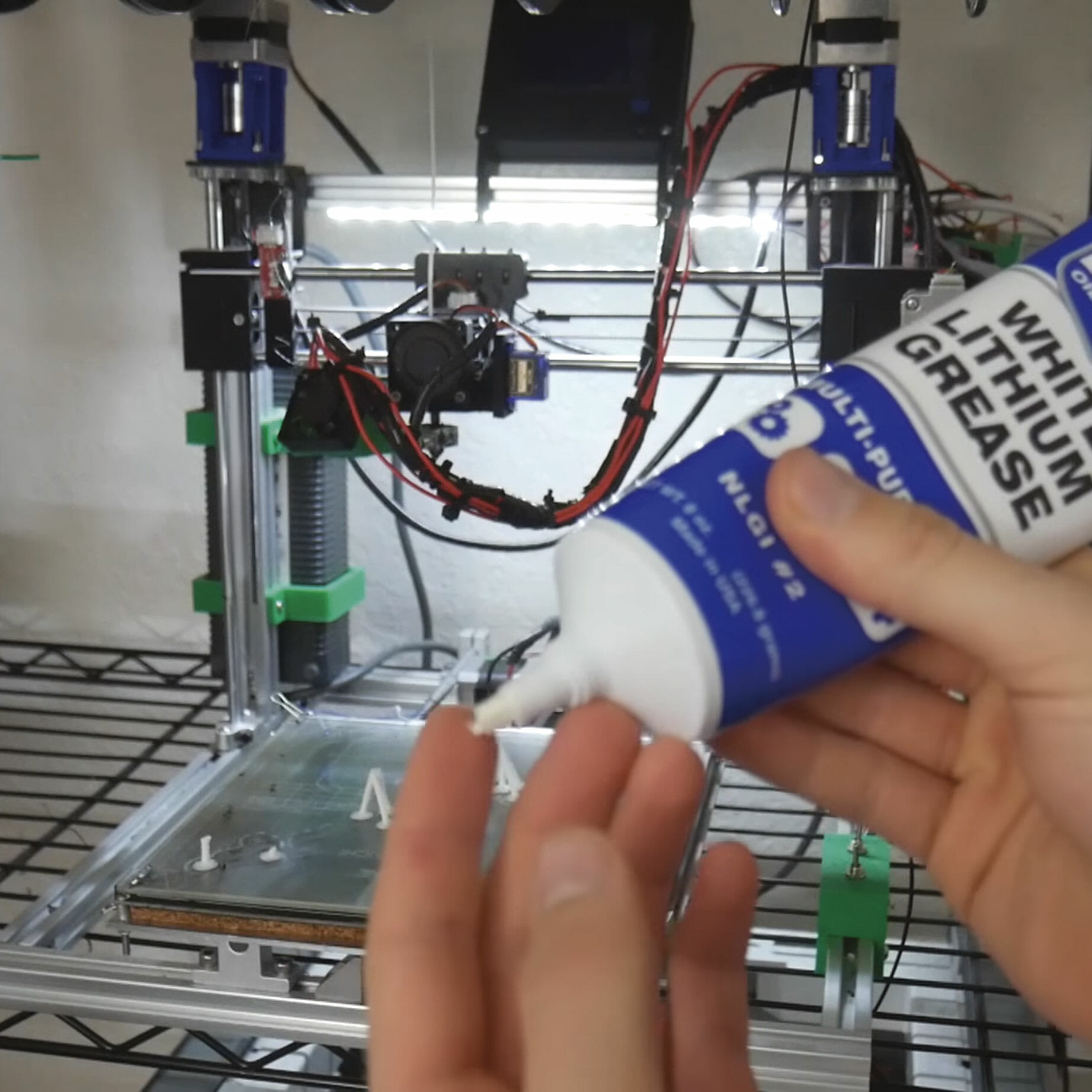 graxa-branca-de-litio-impressora-3d-3 graxa para lubrificar impressora 3d